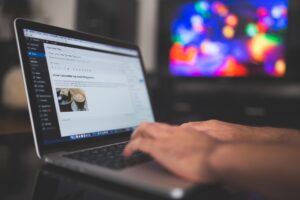 How to earn money from Etsy